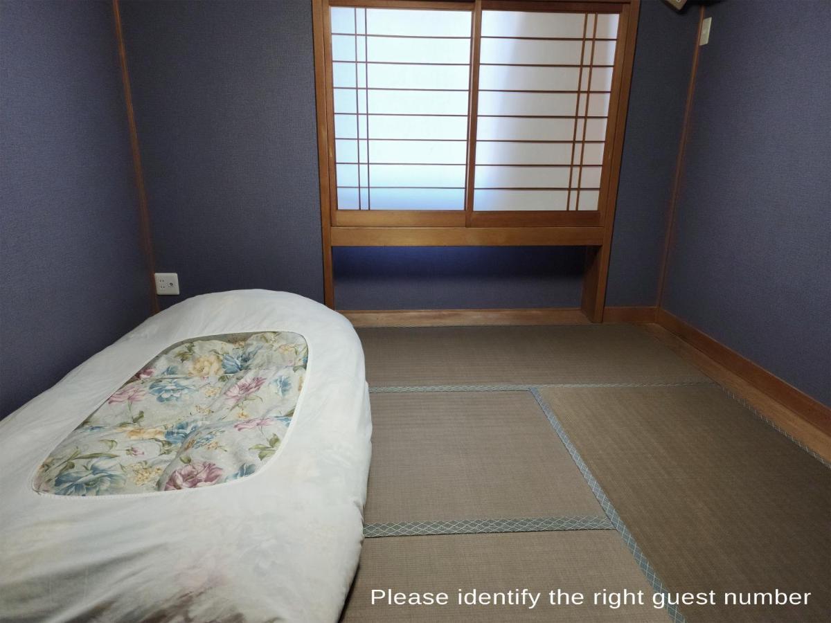 Narita Sando Guesthouse Exteriör bild