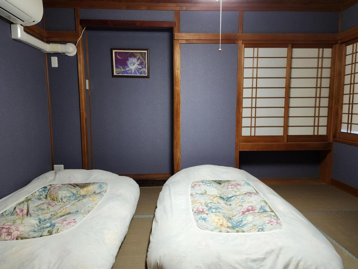Narita Sando Guesthouse Exteriör bild